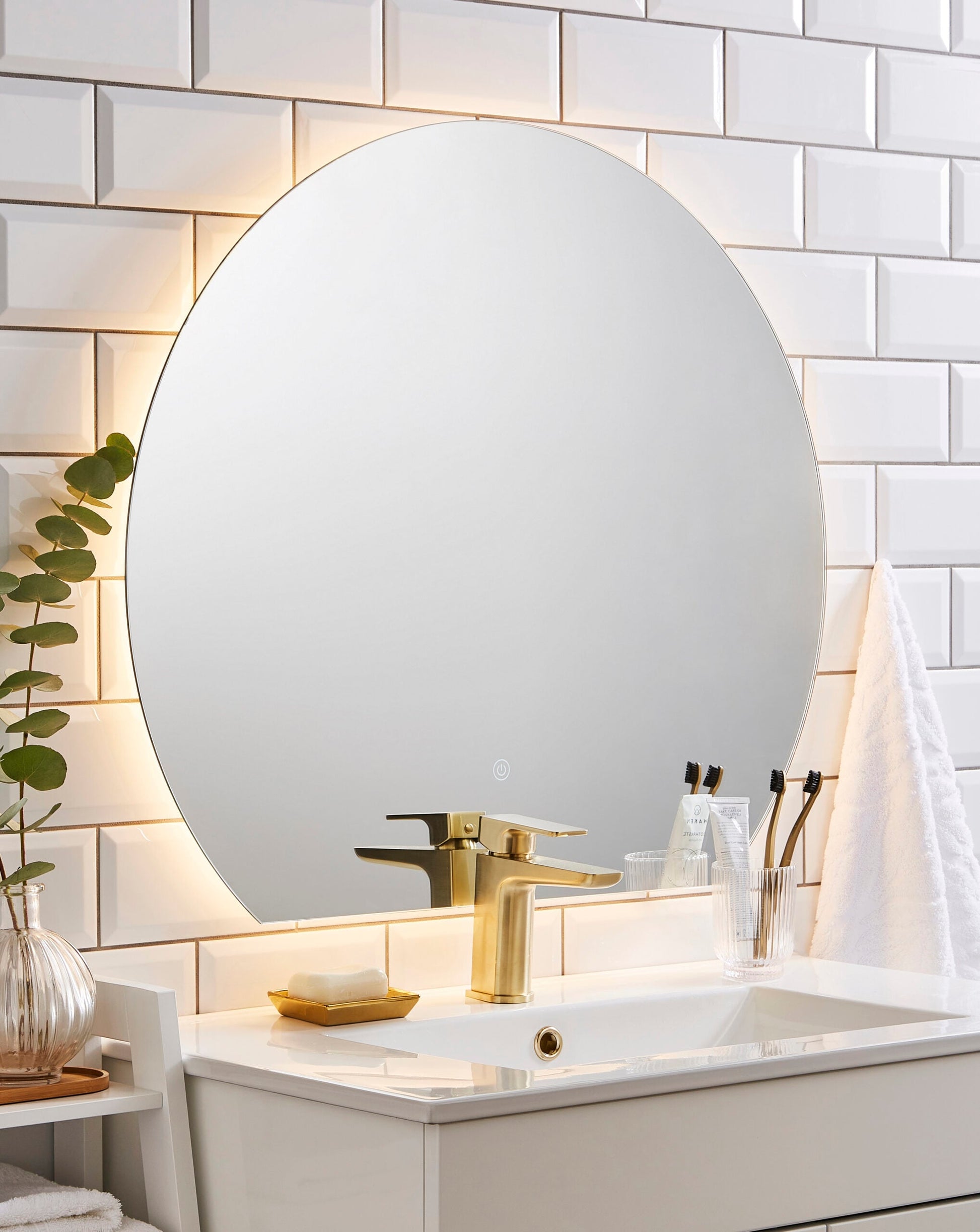 Eclipse 800x700mm Mirror
