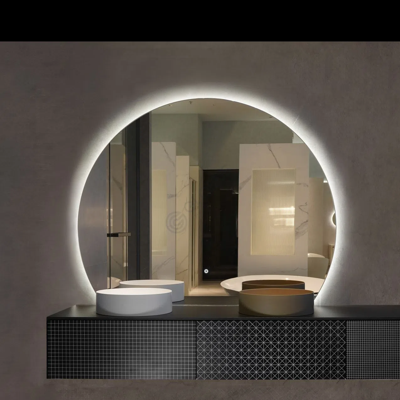 Eclipse 800x700mm Mirror