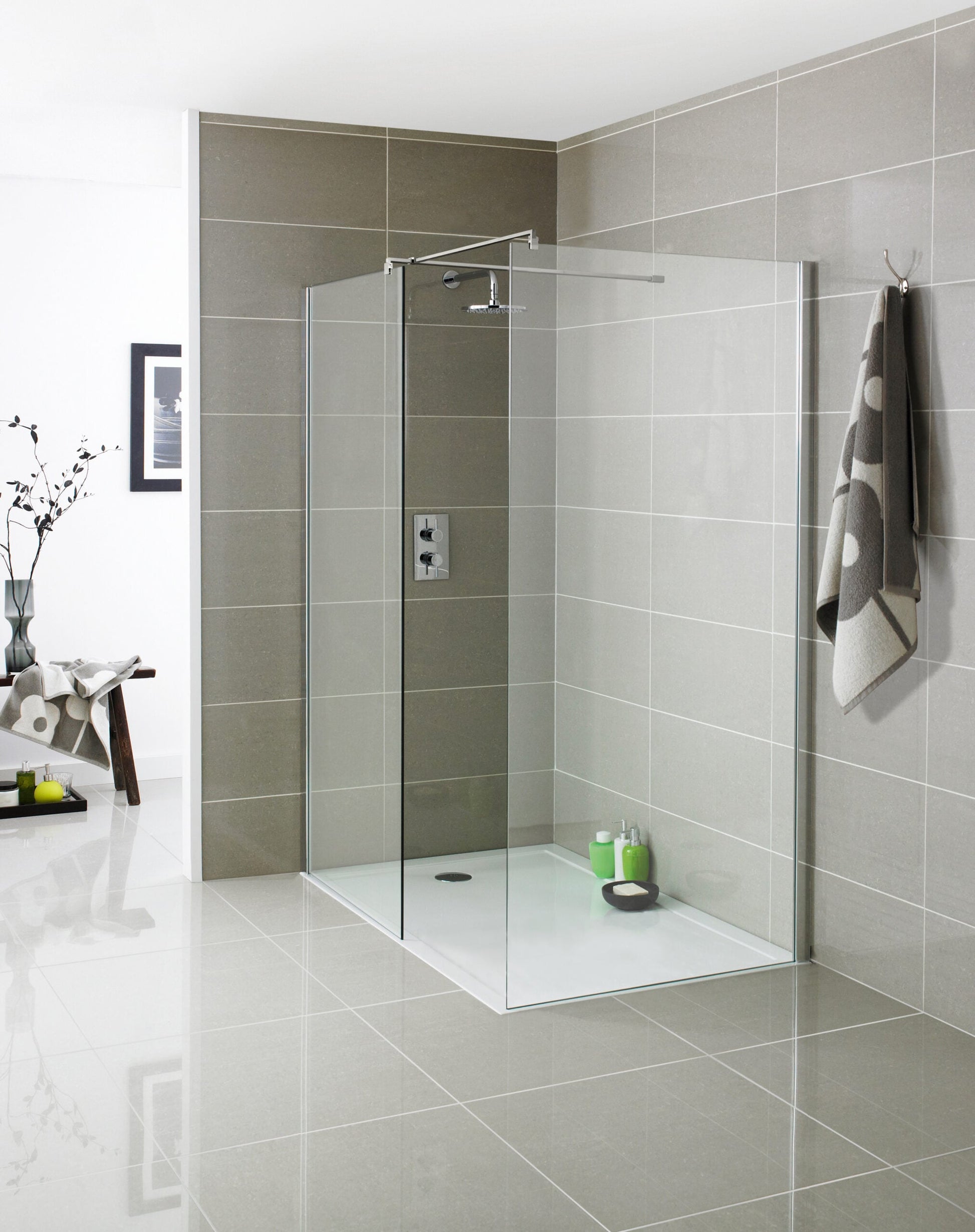 KV8 Wetroom Screen 600x2000mm (GLASS ONLY) Profile and Support Arm Sold separately