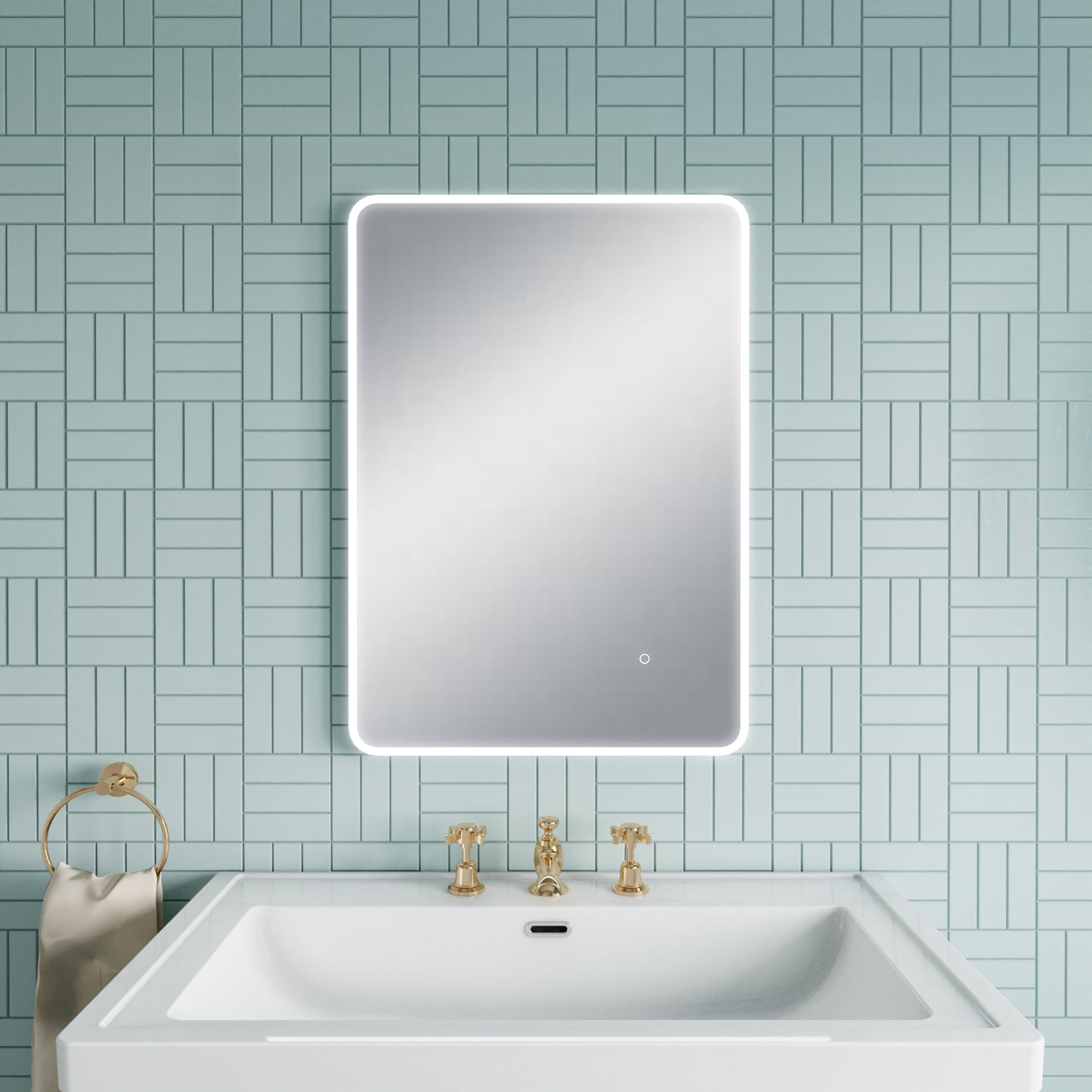 Lynx 700mm x 500mm Ambient Mirror