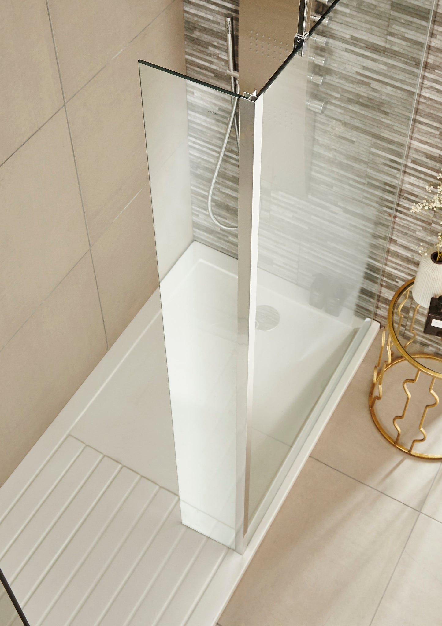 215mm Wetroom Return Screen