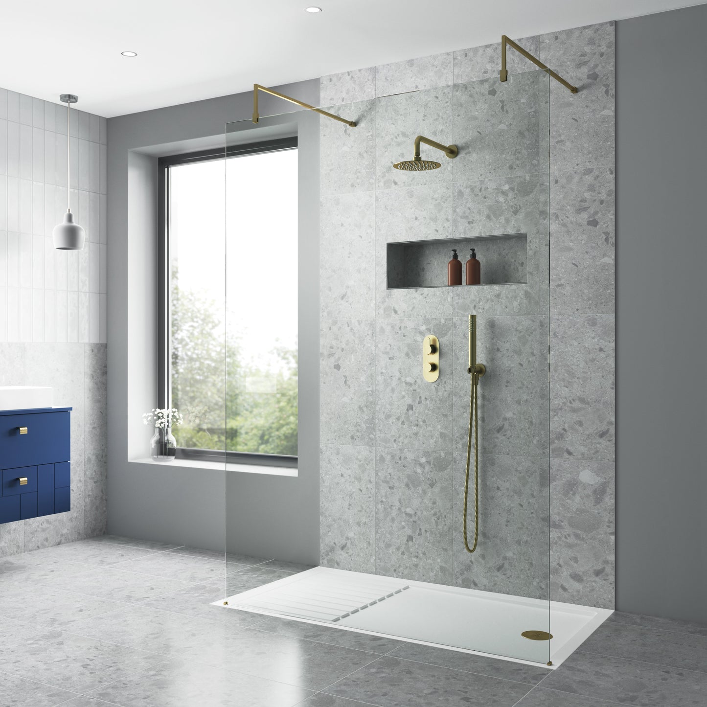 Fixed Shower Heads Wall-Mounted Arm Brushed Brass